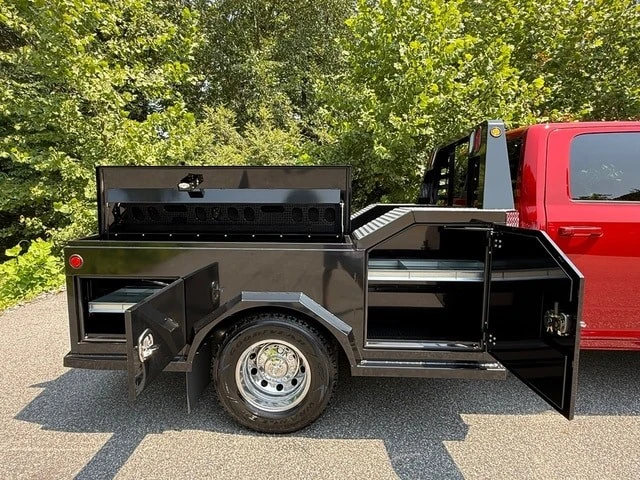 2026 Ram 3500 - Image 6 of 31