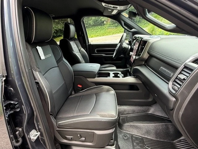 2026 Ram 3500 - Image 20 of 31