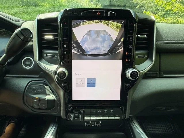 2026 Ram 3500 - Image 28 of 31