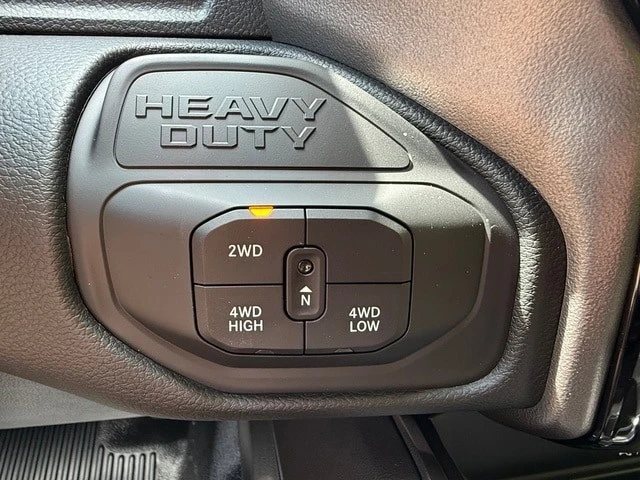 2026 Ram 3500 - Image 23 of 31