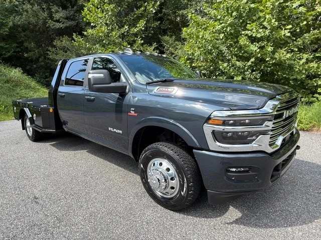 2026 Ram 3500 - Image 5 of 31