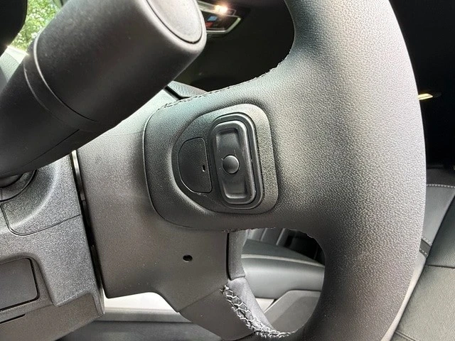 2026 Ram 3500 - Image 16 of 31