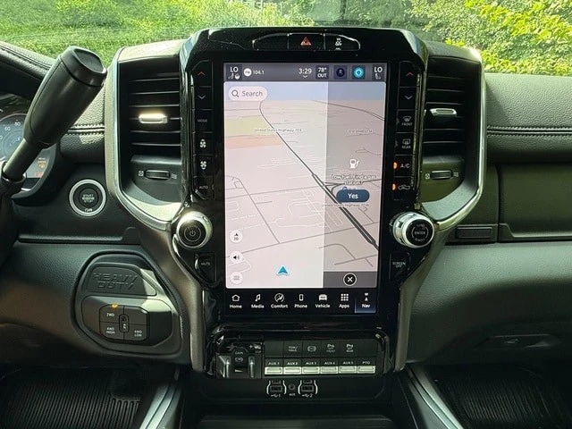 2026 Ram 3500 - Image 26 of 31