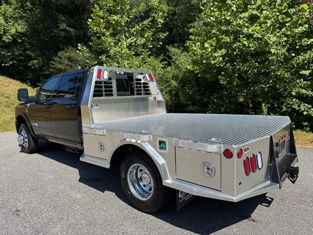 2026 Ram 3500 - Image 10 of 31
