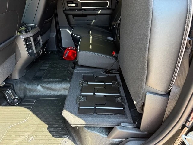2026 Ram 3500 - Image 19 of 31