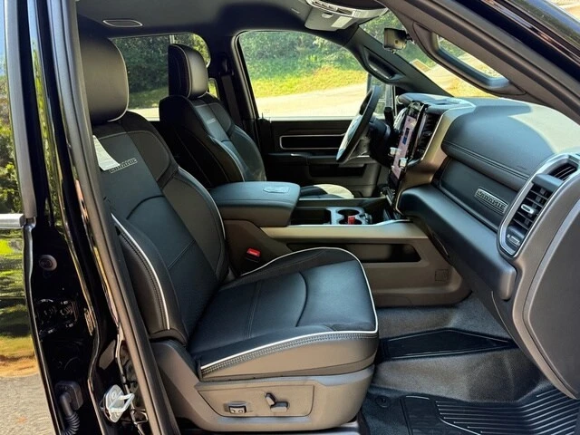 2026 Ram 3500 - Image 23 of 31