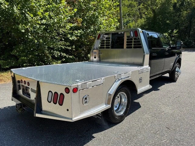 2026 Ram 3500 - Image 8 of 31