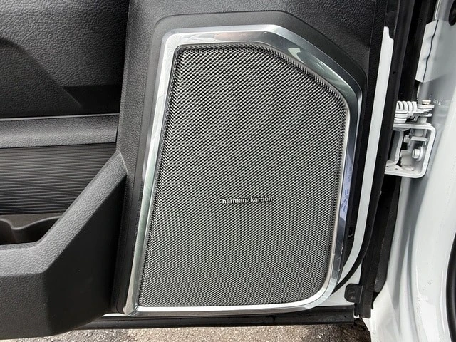 2026 Ram 3500 - Image 16 of 21