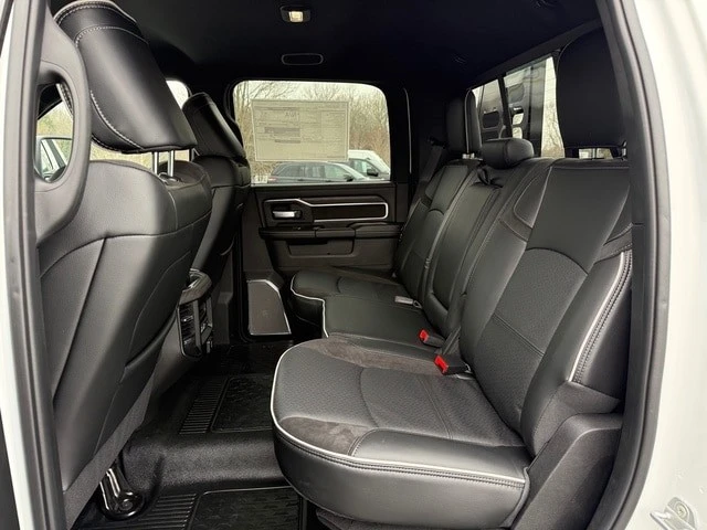 2026 Ram 3500 - Image 18 of 21