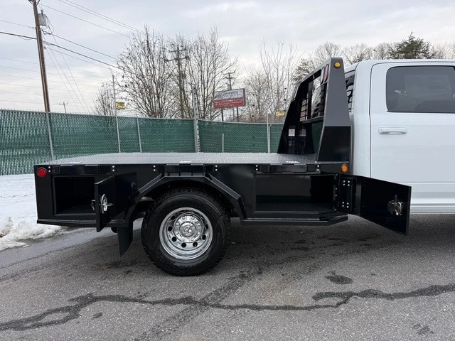 2026 Ram 3500 - Image 7 of 21