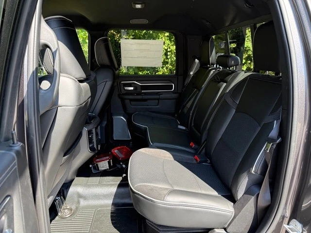 2026 Ram 3500 - Image 19 of 31