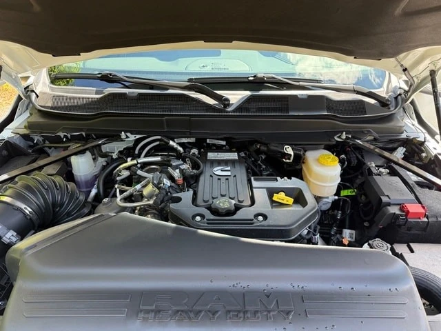 2026 Ram 3500 - Image 10 of 31