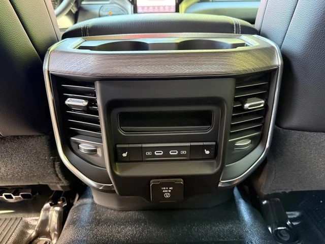 2026 Ram 3500 - Image 17 of 31