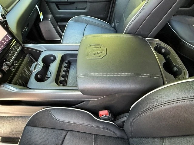 2026 Ram 3500 - Image 30 of 31