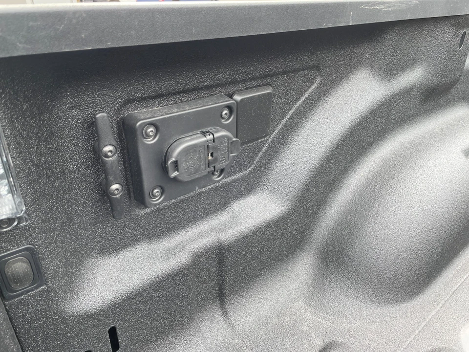2026 Ram 3500 - Image 9 of 21