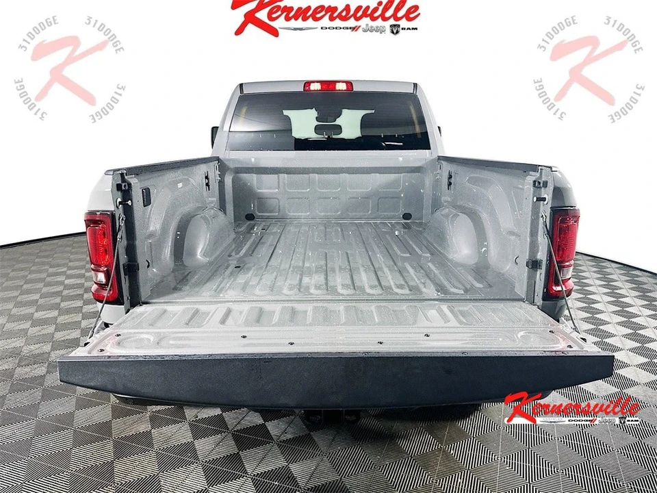 2026 Ram 3500 - Image 16 of 21