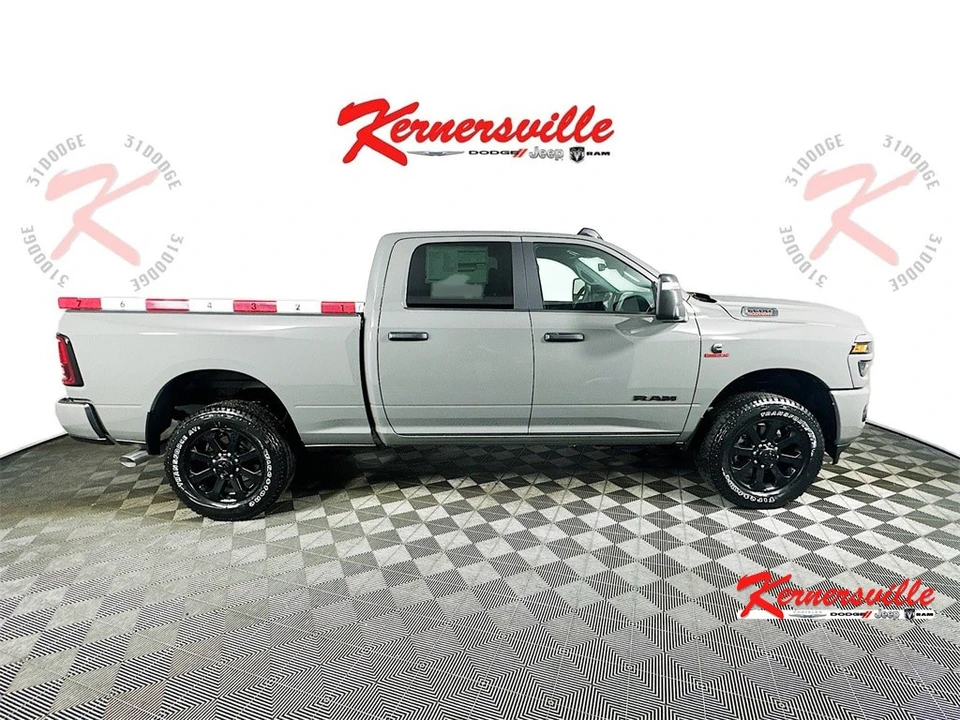2026 Ram 3500 - Image 8 of 12