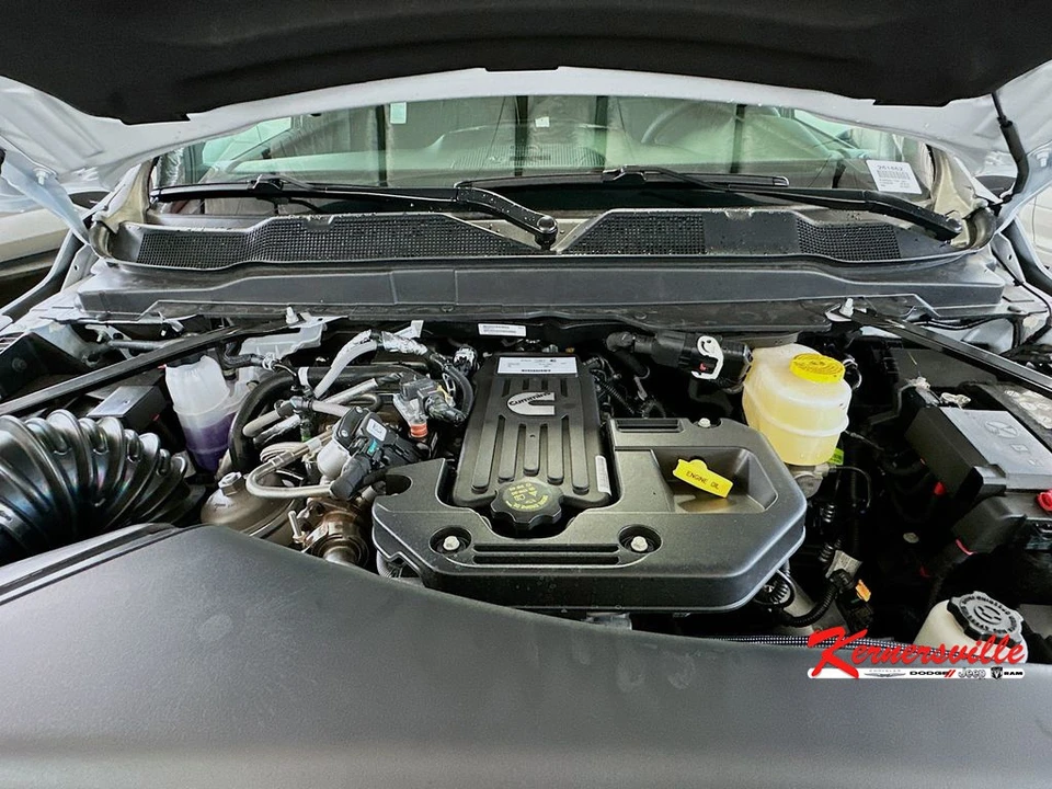 2026 Ram 3500 - Image 17 of 20