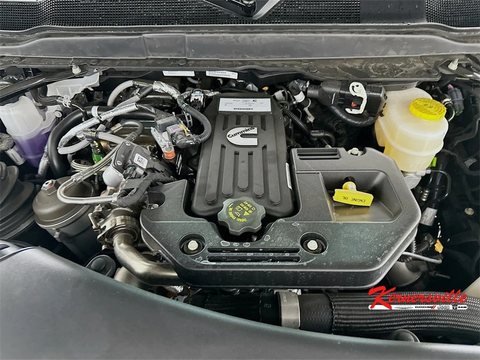 2026 Ram 3500 - Image 18 of 21