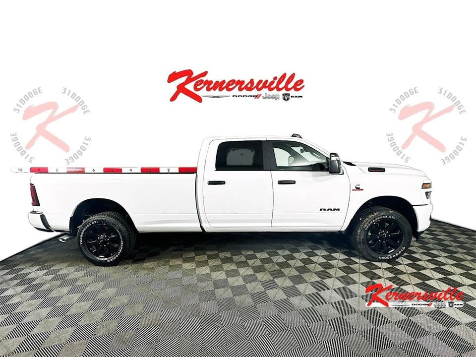 2026 Ram 3500 - Image 8 of 20