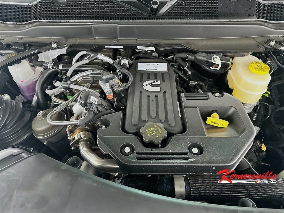 2026 Ram 3500 - Image 18 of 21