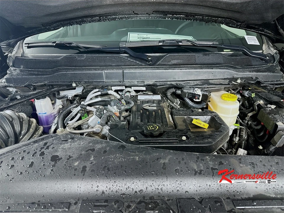 2026 Ram 3500 - Image 17 of 20