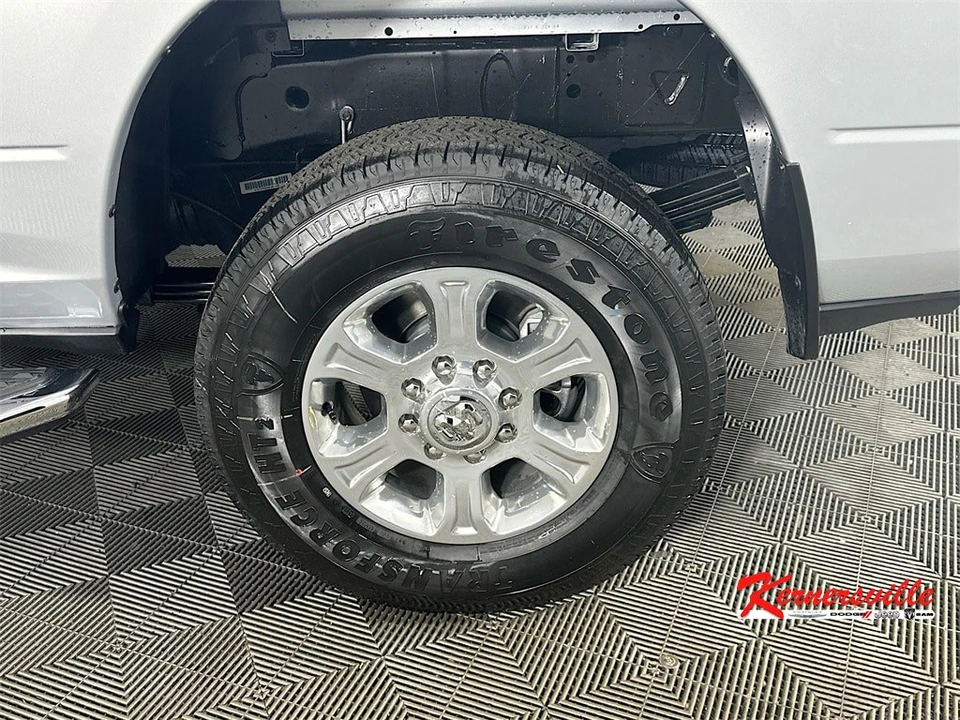 2026 Ram 3500 - Image 17 of 21