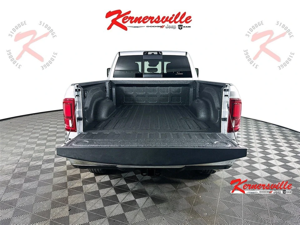 2026 Ram 3500 - Image 16 of 21