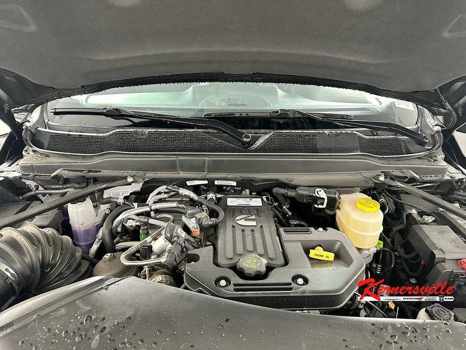 2026 Ram 3500 - Image 18 of 21