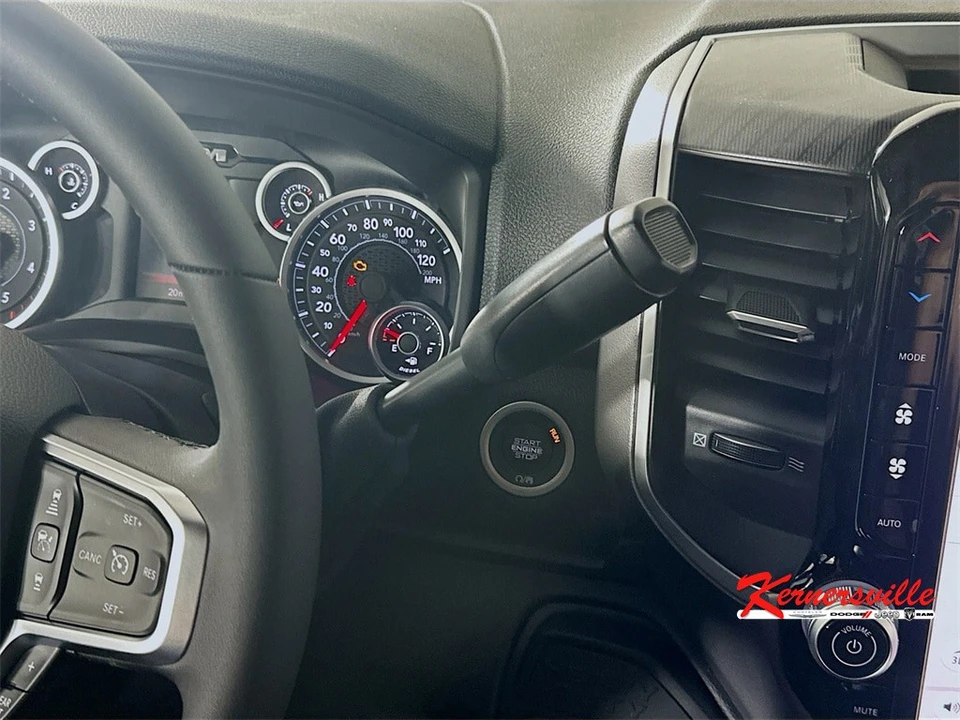 2026 Ram 3500 - Image 12 of 21