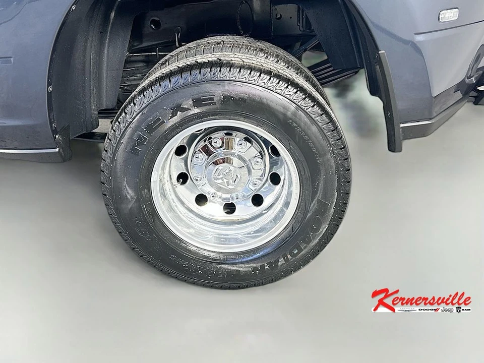 2026 Ram 3500 - Image 16 of 20