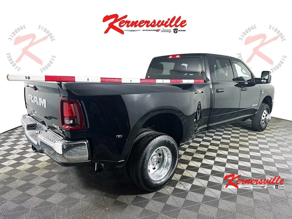 2026 Ram 3500 - Image 7 of 21