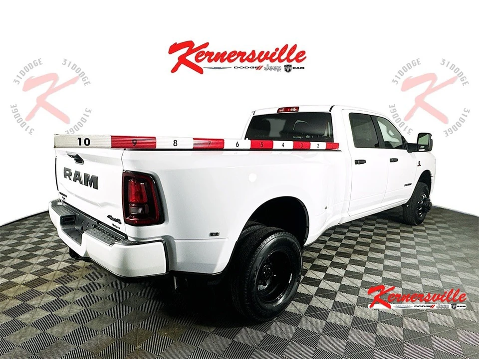 2026 Ram 3500 - Image 7 of 21
