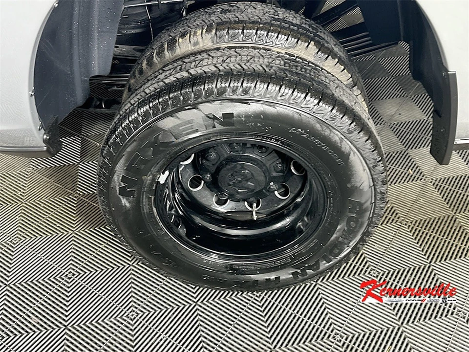 2026 Ram 3500 - Image 16 of 20