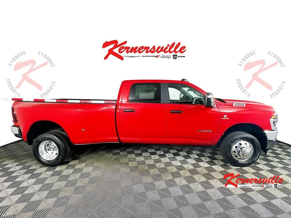 2026 Ram 3500 - Image 8 of 20