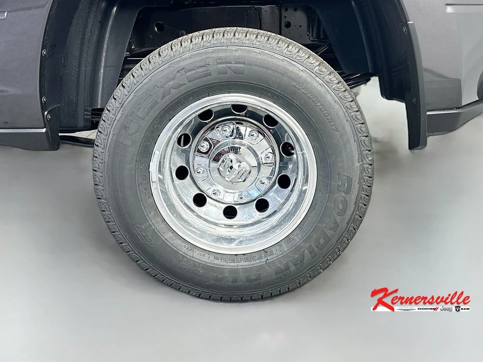 2026 Ram 3500 - Image 16 of 21
