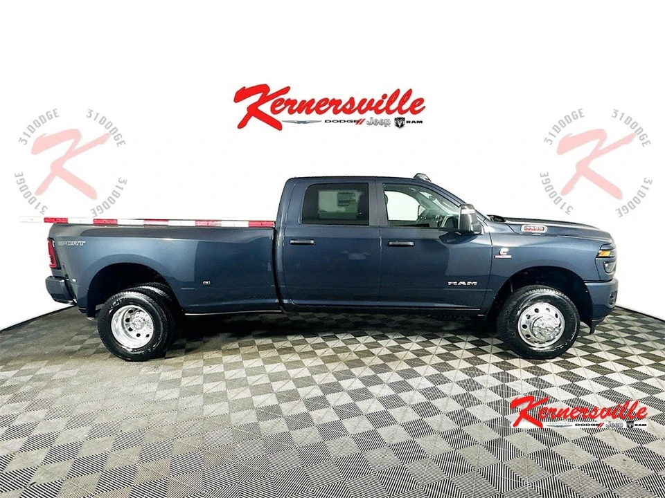 2026 Ram 3500 - Image 8 of 12