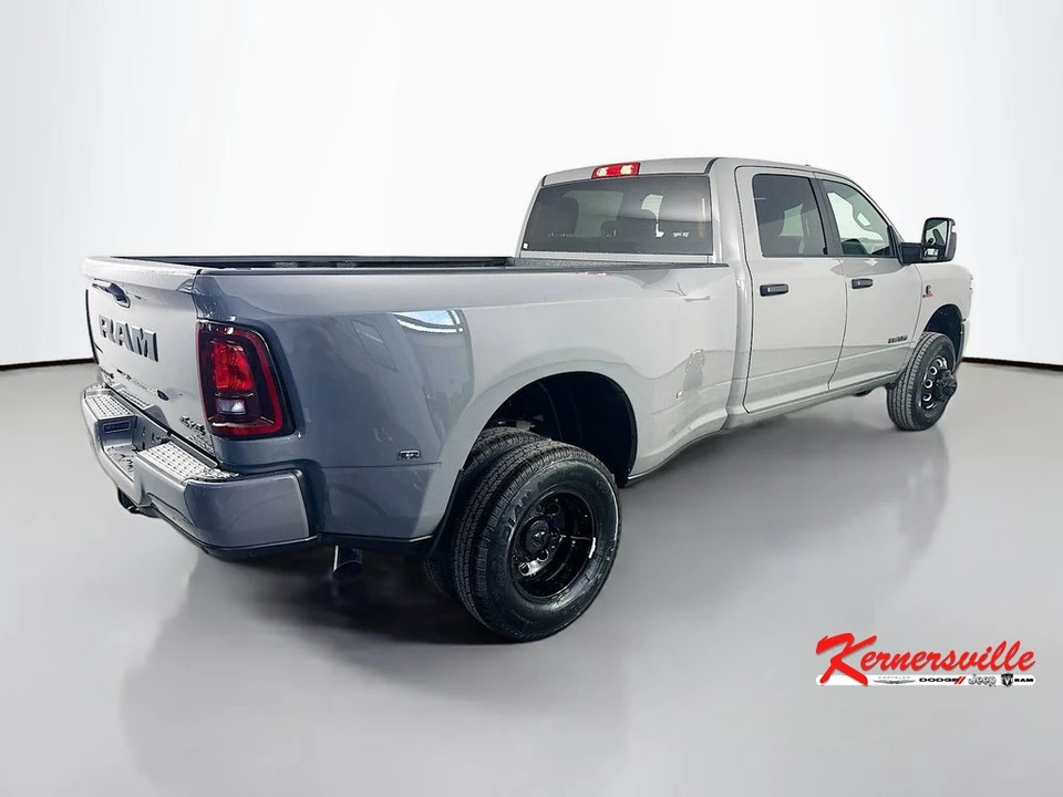 2026 Ram 3500 - Image 7 of 21