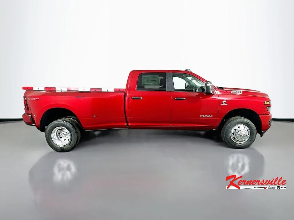 2026 Ram 3500 - Image 8 of 12