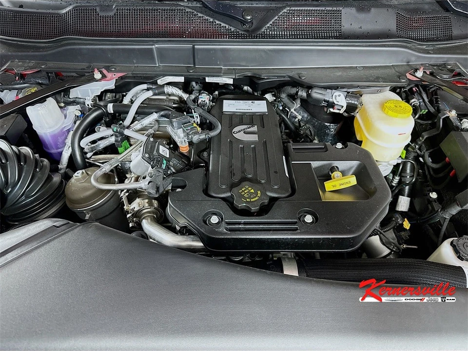 2026 Ram 3500 - Image 18 of 21