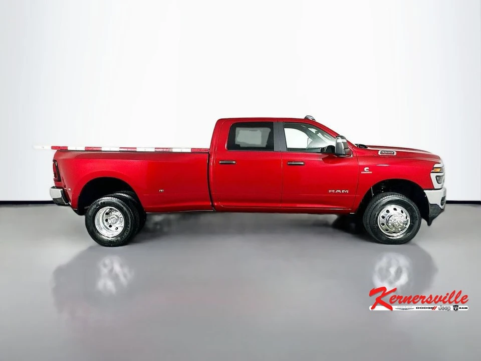 2026 Ram 3500 - Image 8 of 12
