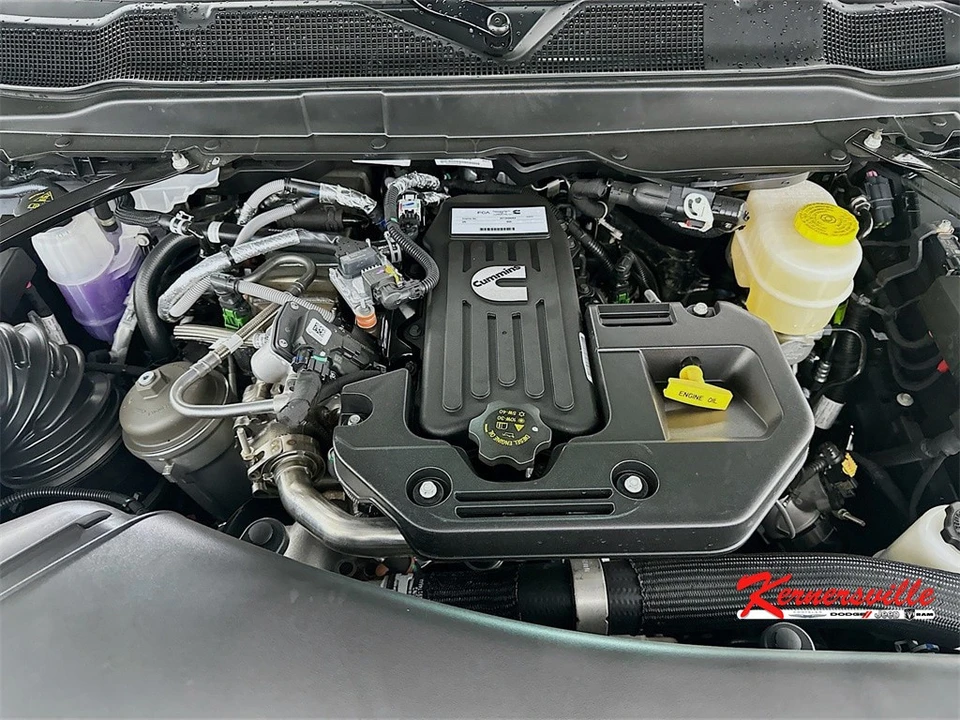 2026 Ram 3500 - Image 18 of 21