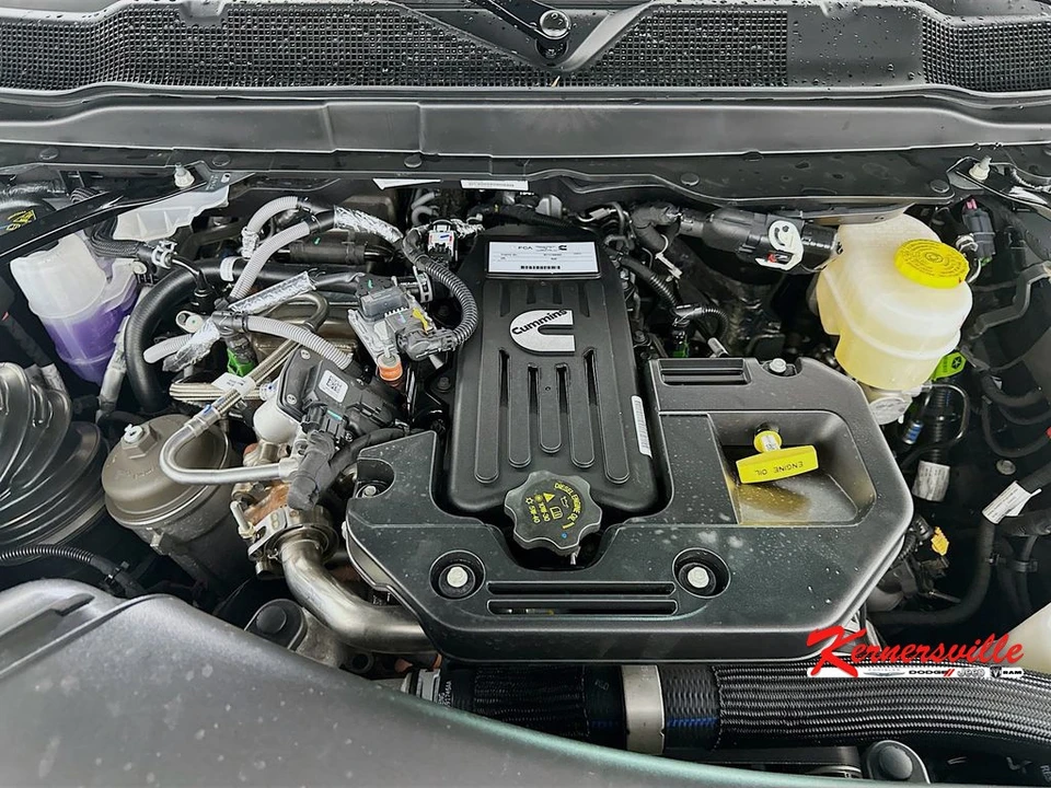 2026 Ram 3500 - Image 18 of 21