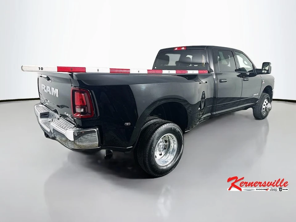 2026 Ram 3500 - Image 7 of 12