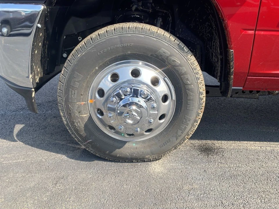 2026 Ram 3500 - Image 9 of 12