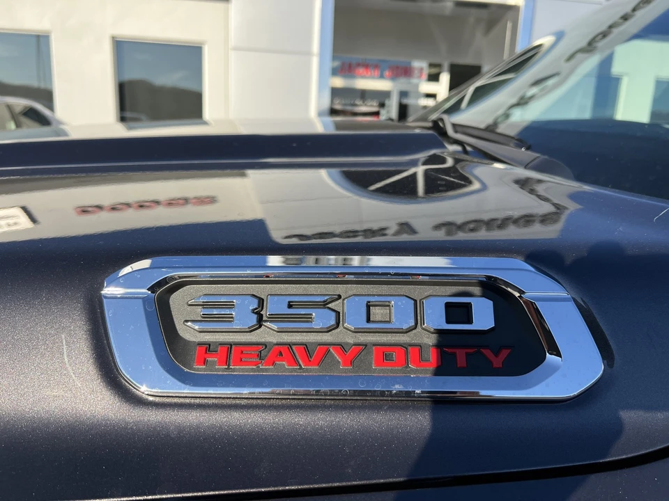 2026 Ram 3500 - Image 7 of 21