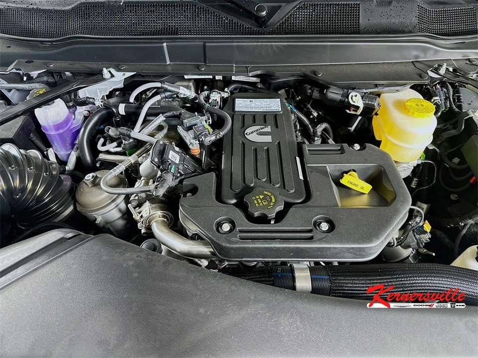 2026 Ram 3500 - Image 17 of 20