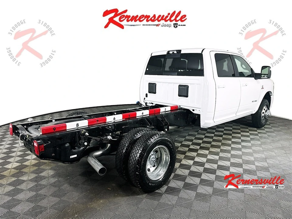 2026 Ram 3500 - Image 7 of 12