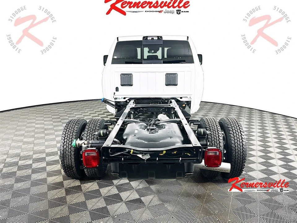 2026 Ram 3500 - Image 6 of 20