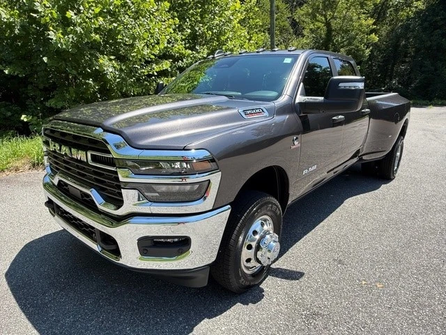 2026 Ram 3500 - Image 3 of 31